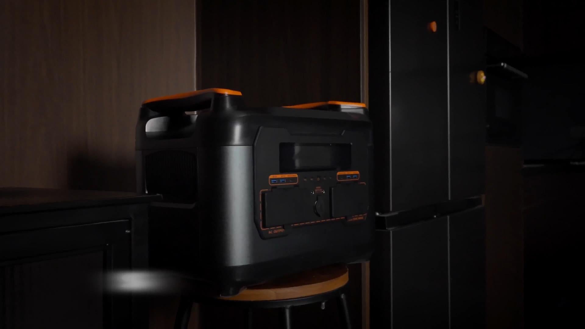 S2400 Portable Power Station